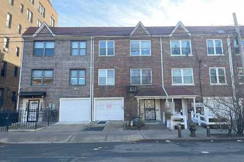 Benham, ELMHURST, NY 11373