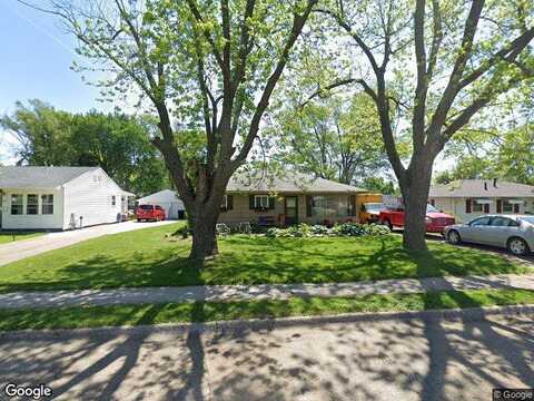 69Th, URBANDALE, IA 50322