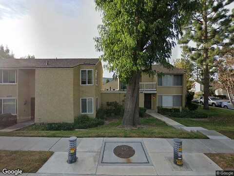 Marquette St, MOORPARK, CA 93021