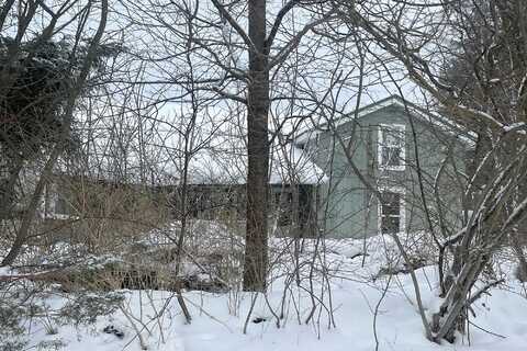 Mosquito Point, MUNNSVILLE, NY 13409