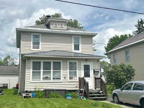 4Th, WHITEHALL, NY 12887