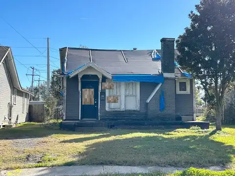 11Th, LAKE CHARLES, LA 70601