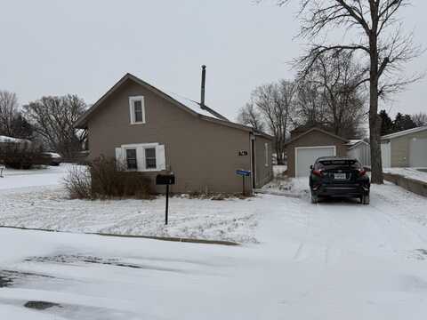 701 S 14th Street, Aberdeen, SD 57401