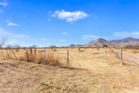 Tbd S Paint Ranch 104-55-018L Road, Hereford, AZ 85615