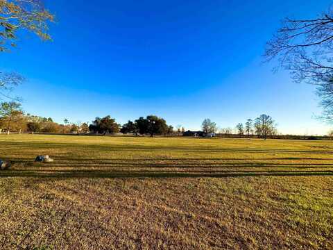 792 La Hwy 652, Raceland, LA 70394