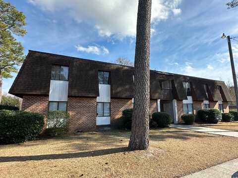 615 Carter Ln., Conway, SC 29526