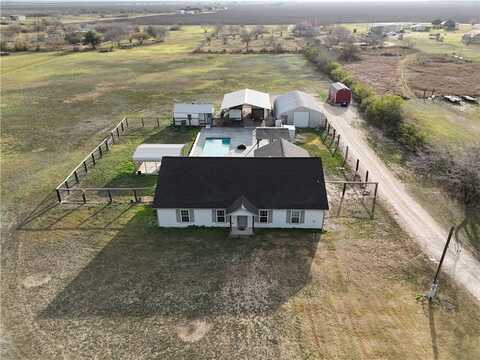 450 County Road 3073, Orange Grove, TX 78372