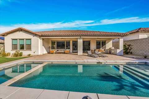 49847 Meridian Way, Palm Desert, CA 92211