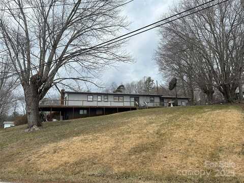 713 Arrowhead Trail, Marion, NC 28752