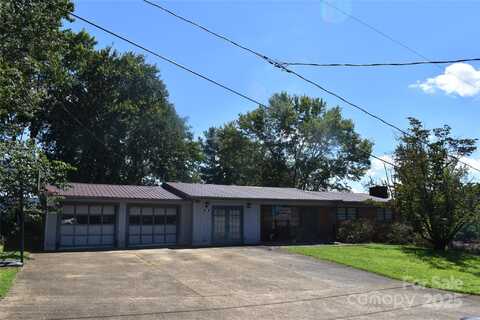 713 Arrowhead Trail, Marion, NC 28752