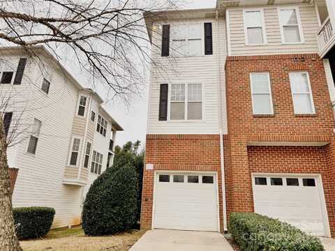 6726 Mallard Park Drive, Charlotte, NC 28262