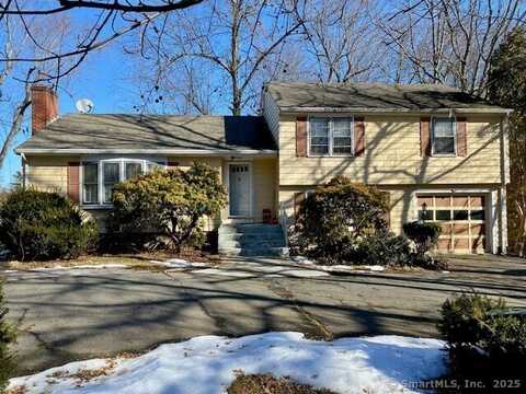 262 North Main Street, West Hartford, CT 06117