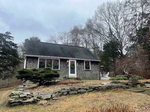 12 Little Gull Lane, Groton, CT 06355