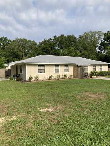 1410 16th Ave, Chiefland, FL 32626