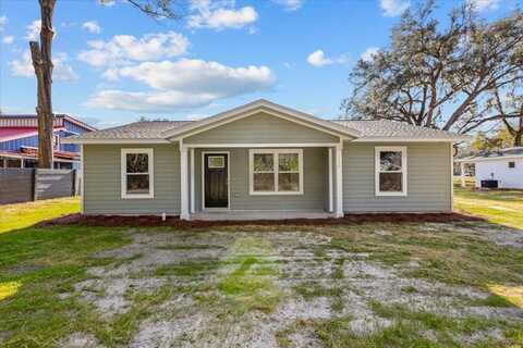 110 Rowland Blvd, Trenton, FL 32693