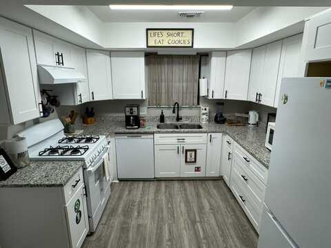 400 Rhonda Kay Court Street, Fort Walton Beach, FL 32547