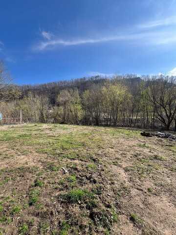 160 Fannin Lane, Prestonsburg, KY 41653