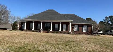 8236 Sycamore Creek Drive, Meridian, MS 39305