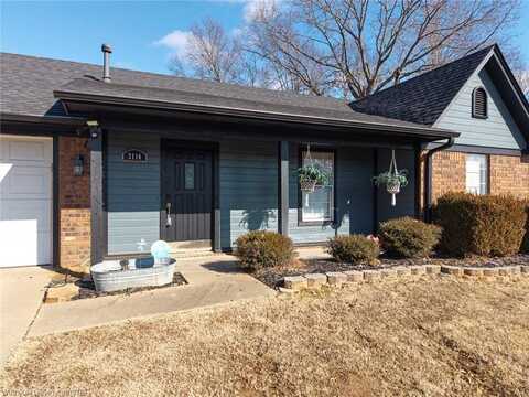 2114 Aspen TER, Greenwood, AR 72936