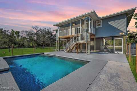 6401 Mannheim Road, Bokeelia, FL 33922