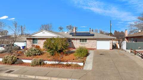 7109 EDWINA Avenue NE, Albuquerque, NM 87110