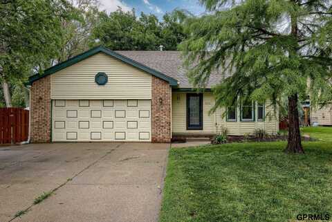 515 Shorewood Lane, Waterloo, NE 68069