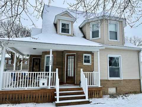 409 Garfield Street, Chelsea, MI 48118