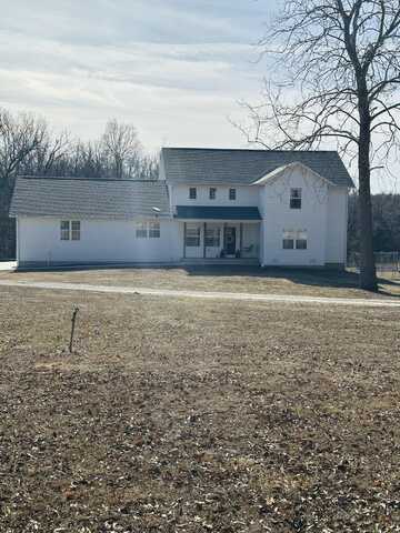 5284 W Farm Road 6, Brighton, MO 65617