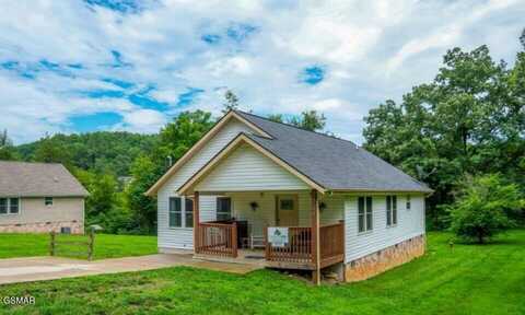 2242 Green Acres Circle, Sevierville, TN 37862