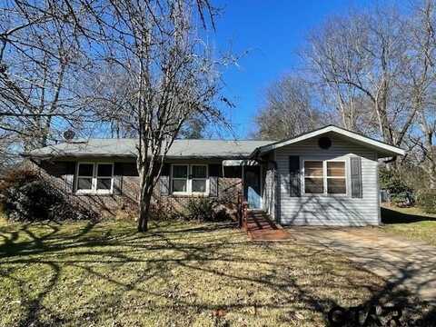 217 Ridgeway, Daingerfield, TX 75638