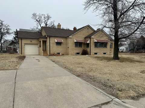 1303 Baker Ave, Great Bend, KS 67530