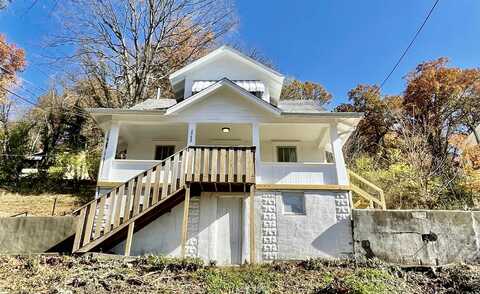 1592 Kilby Street, Charleston, WV 25311