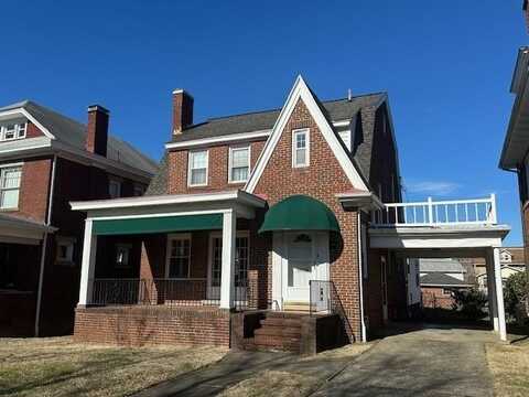 226 11th Avenue, Huntington, WV 25701