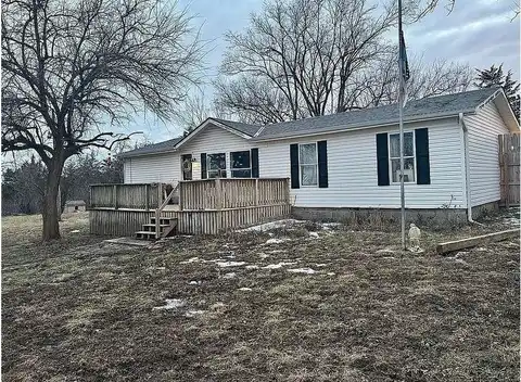 37089 W 351st Street, Osawatomie, KS 66064