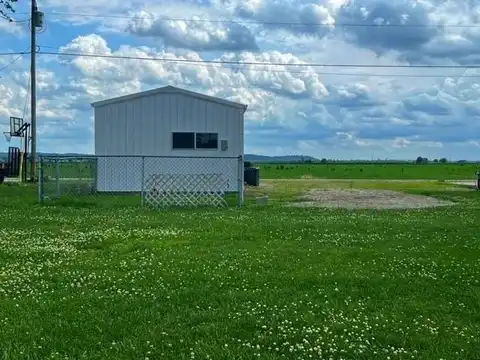 137 Halls Drive, Craig, MO 64437