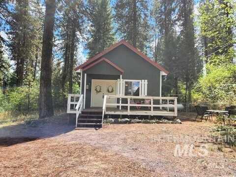 4 Shadow Lane, Garden Valley, ID 83622