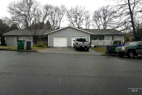 1575/1577 Northwood Drive, Moscow, ID 83843