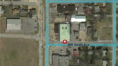 2013 NW Smith Ave, Lawton, OK 73507