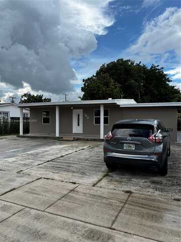 742 E 27th St, Hialeah, FL 33013