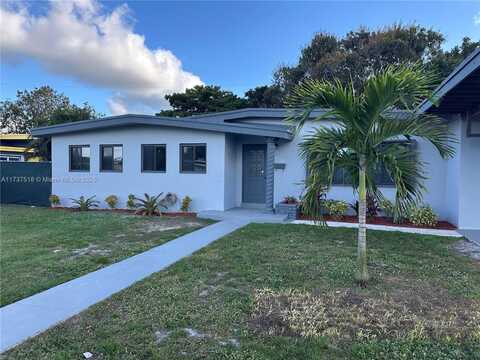 860 NW 171st St, Miami Gardens, FL 33169