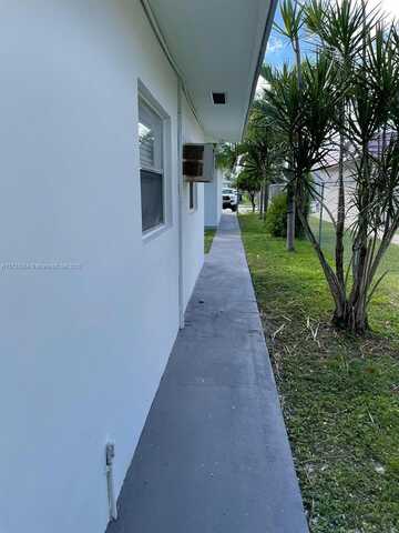 3970 NW 30th Ter, Lauderdale Lakes, FL 33309