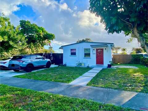 3701 SW 45th Ter, West Park, FL 33023