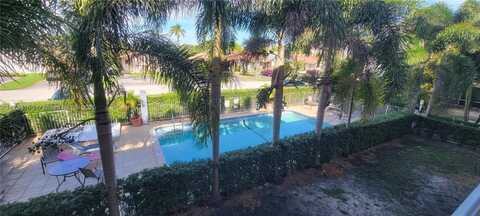 1100 NE 1st Ct, Hallandale Beach, FL 33009