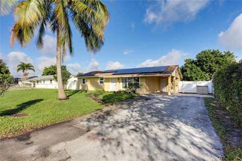 3431 Sapphire Rd, Lake Worth, FL 33462