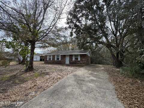 234 Hunter Drive, Ocean Springs, MS 39564