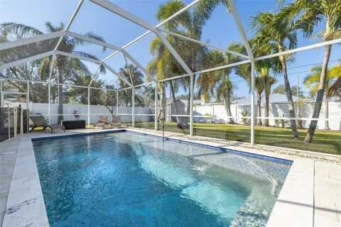 5720 VENETIAN BOULEVARD NE, Saint Petersburg, FL 33703