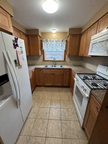 194 Mcgowan Street, Fall River, MA 02723