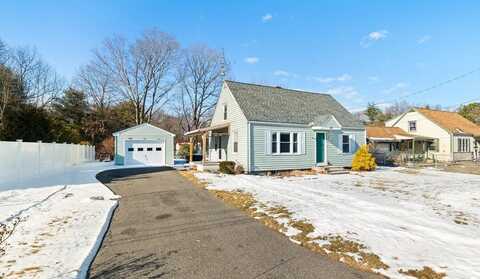 69 John St, Ludlow, MA 01056