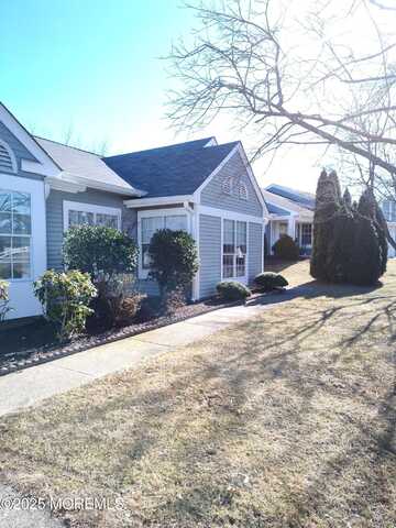 1130 Thornbury Lane, Manchester, NJ 08759