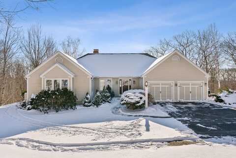 13 Wellington Drive, Rockport, ME 04856